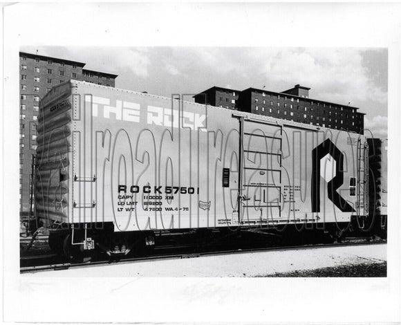 Photo Rock Island THE ROCK #57501 New Logo 1978? 8x10 Boxcar Freight car