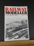 Railway Modeller 1977 June V28 #320 Weybourne Getting Stoned Wagon Page