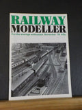 Railway Modeller 1978 November Four-aspect signal and theatre indicator