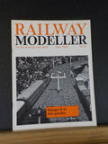Railway Modeller 1968 June V19 #212 Gauge O in the garden Transistors for model