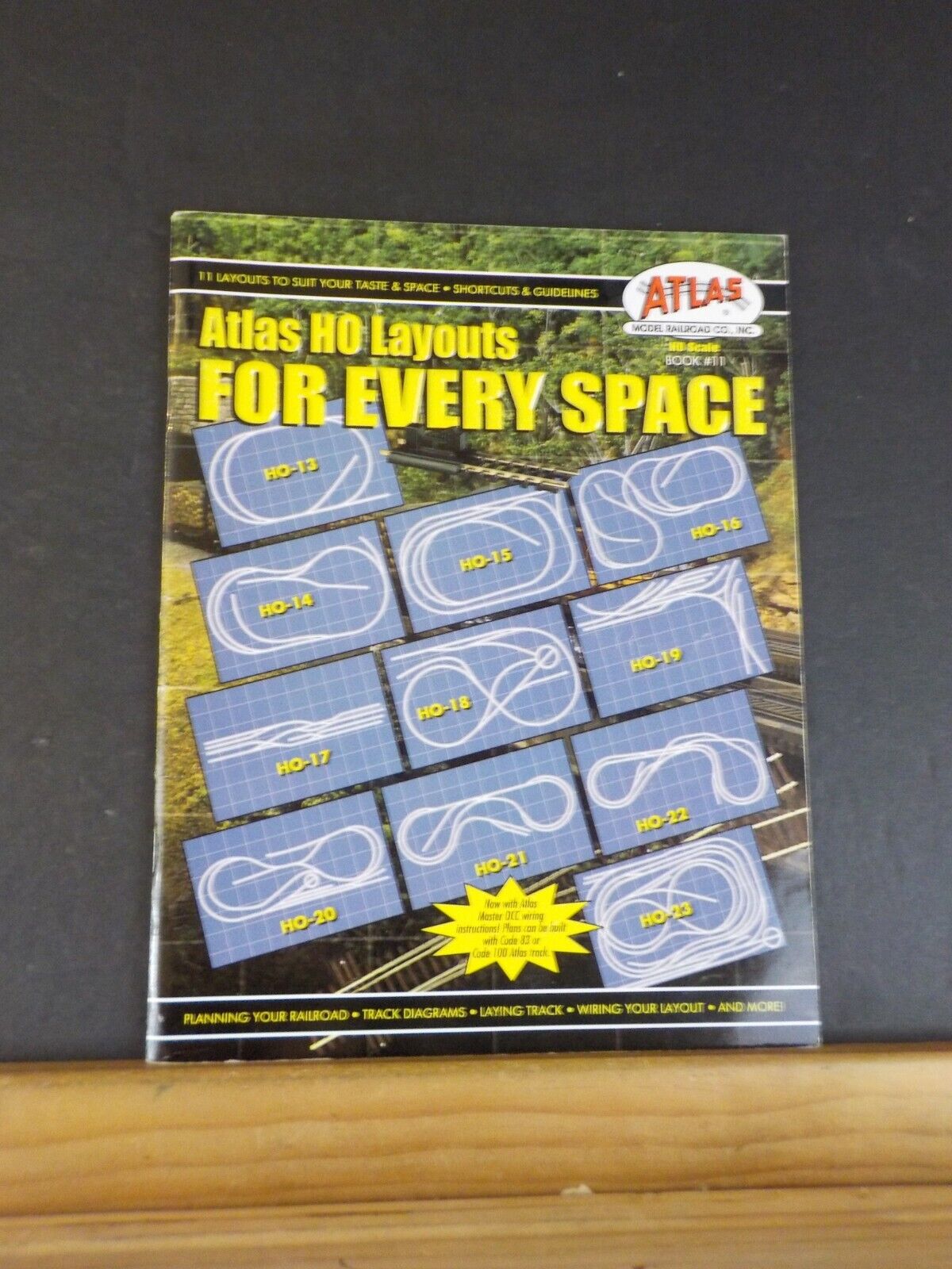 Atlas HO Layouts for Every Space Book 11 Layouts to suit your taste