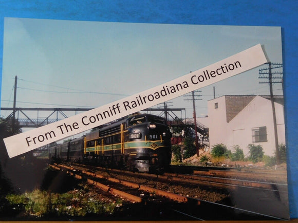 Photo Reading Locomotive #901  8X11.5 Color