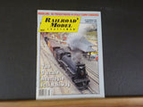 Railroad Model Craftsman Magazine 2003 February Model HO Freighthouse C&NW Caboo
