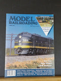 Model Railroading 1995 April Carolina & Western B&O Wagon top boxcars onon BL2