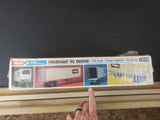 Monogram Fruehauf 40’ Reefer Snap Tite Model Kit 1/32 Monogram