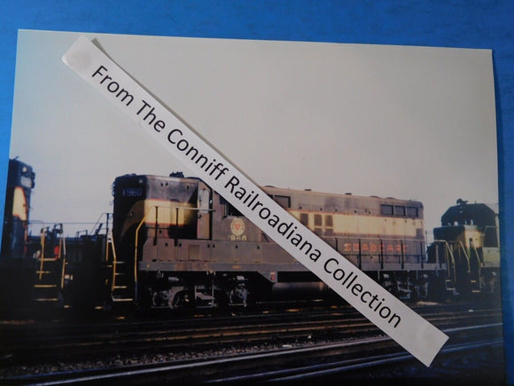 Photo Seaboard Locomotive #1960 8 X 11.5 Color