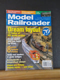 Model Railroader Magazine 2004 January Scratchbuild a streamlined sleeper