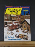 Railroad Model Craftsman Magazine 2004 December Modeling flat car loads Stockcar