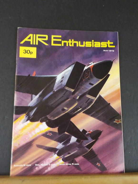 Air Enthusiast Magazine Vol 2 #5 1972 May A Jump Jet Made for Two Transport Glid