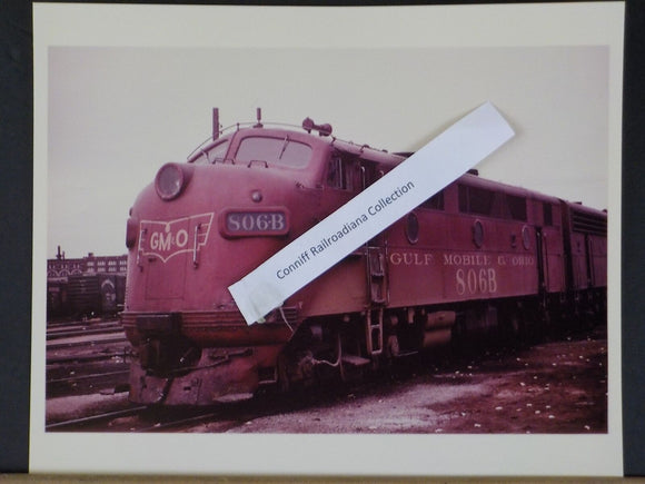 Photo Gulf Mobile & Ohio Locomotive #806-B Kansas City 1971   8X10 Color
