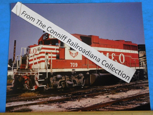 Photo Gulf Mobile & Ohio Locomotive #709 8X10 Color