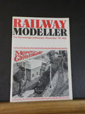 Railway Modeller 1978 December Useful straight edge Embellishments at Buckingham