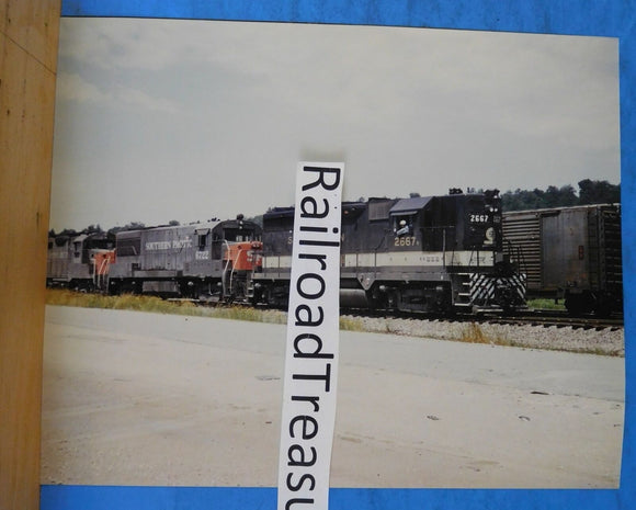 Photo Southern Railroad Locomotive #2667 S.P.#6722 C.B#4039 8 X 10 Color