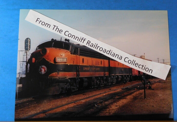 Photo Great Northern Locomotive #309 A  8X11Color