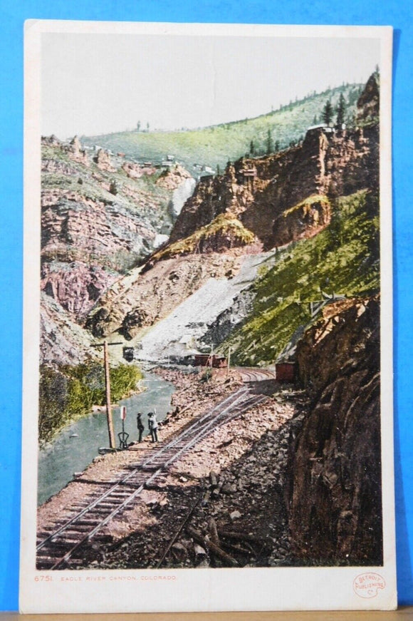 Postcard Eagle River Canyon #6751 showing railroad track, people (crease)