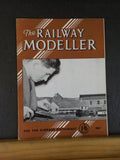 Railway Modeller 1953 May Vol 4 No 31 Two-Rail Turntables