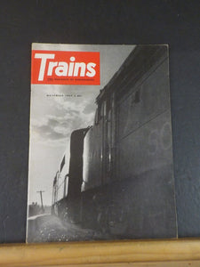 Trains Magazine 1967 November PRR vs car plane bus   KCS & its passengers