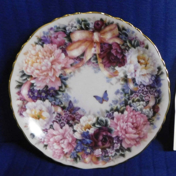 Plate Floral Greetings From Lena Liu Circle of Love