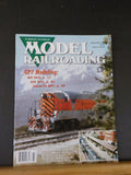 Model Railroading 1998 November Early SD Units Amtrak Boxcars ACL GP7