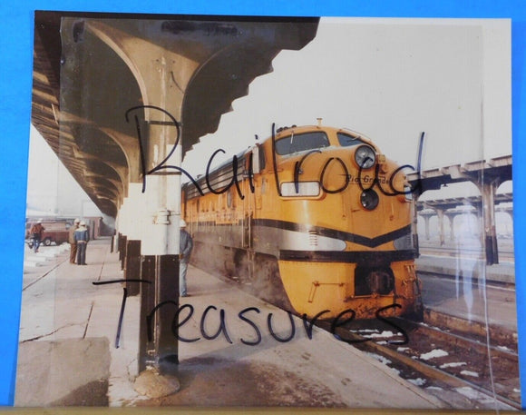 Photo Rio Grande Railroad Locomotive #5771 8x10