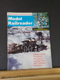 Model Railroader Magazine 1976 January New Haven's streamlined passenger fleet