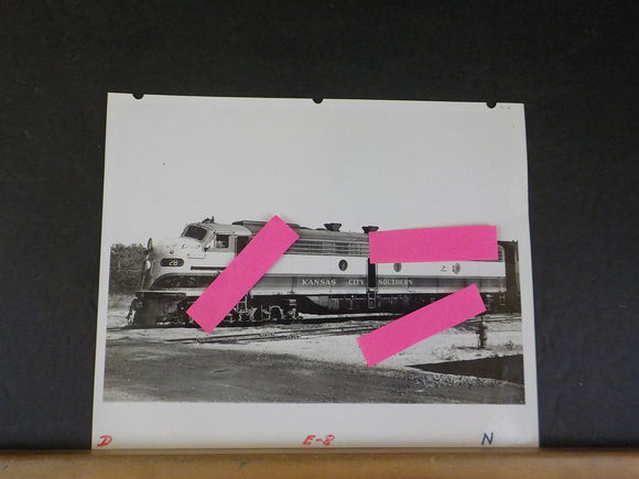 Photo Kansas City Southern Locomotive #28 8X10 Black & white
