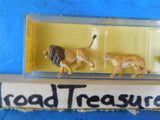 Preiser HO figures #0622 3 lions 2 males 1 female
