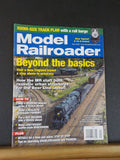 Model Railroader Magazine 2009 April Beyond the basics Working beacon Foundry