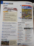 Model Railroader Magazine 2014 November How to weather your trains