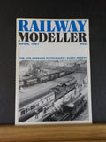 Railway Modeller 1981 April V32 #366 Kingswear, South Devon Wiring Colour Light