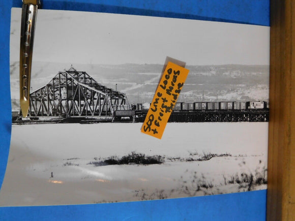 PHOTO SOO Line Locomotive and Freight Going Across Bridge 4 5/8 x 7 ½