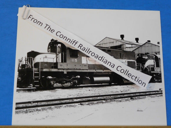 Photo Seaboard Coast Line Locomotive #115 8X10 B&W