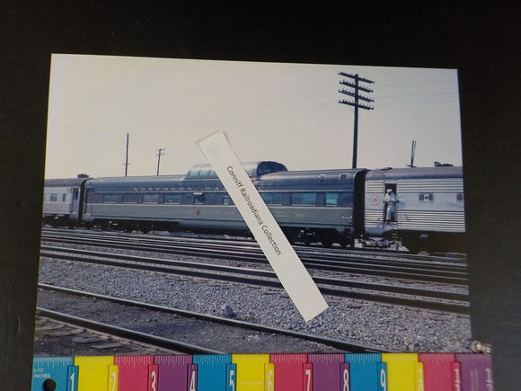 Photo Northern Pacific Railroad Passenger Car #552   8 X 11.5 Color