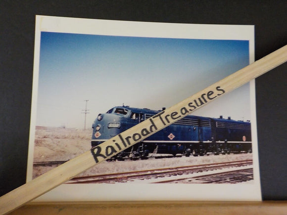 Photo Texas & Pacific Railway Locomotive #904 Ft Worth TX 1964   8 X 10 Color