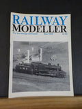 Railway Modeller 1969 May Brunellian station building LMS Locos Wagons