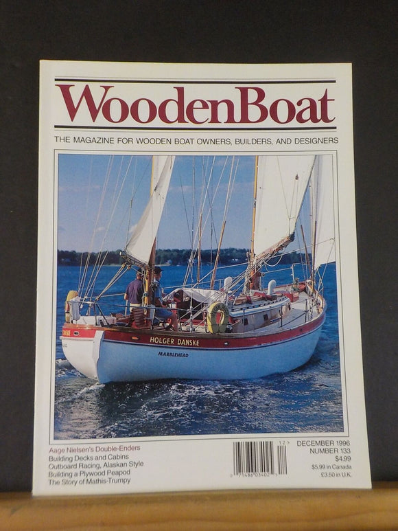 Wooden Boat Magazine #133 1996 December Building decks & cabins Playwood peapod