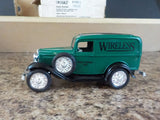 ERTL 1932 Panel Delivery Bank Wireless Ford Delivery Van 1/25th scale