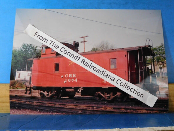 Photo Clinchfield Caboose #1064 8X11.5 Color CRR