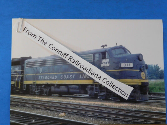 Photo Seaboard Coast Line Locomotive #311 8X11.5 Color