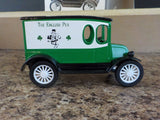 JLE Models 1920 International Truck Bank The English Pub 1/25 scale