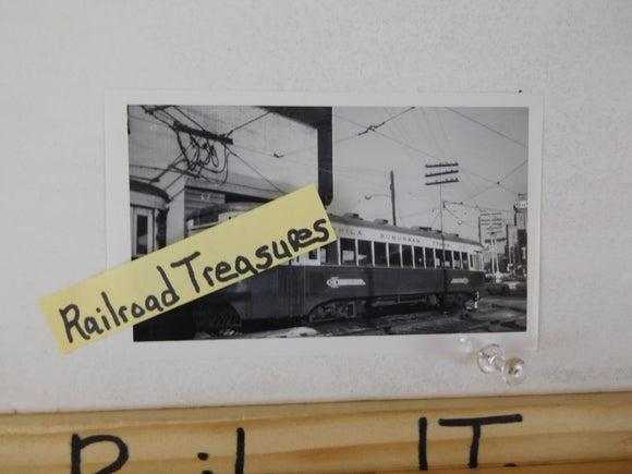 Photo Philadelphia Suburban Transportation #81   4.5 x 2.75 Upper Darby PA B&W