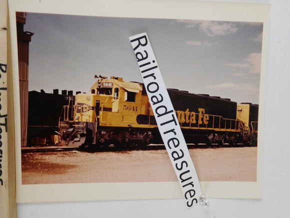 Photo Santa Fe Locomotive #5641 8 X 10 Color Ft Worth TX 1977
