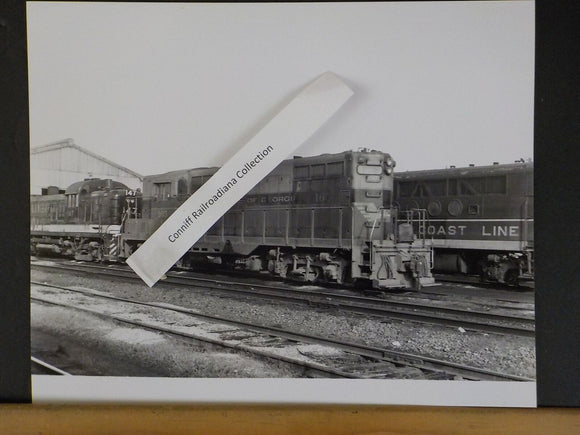 Photo Central of Georgia Railroad Locomotive #165 Augusta 1964  8 X 10 B&W