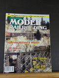 Model Railroading 2003 June CSX GP40-2 C&S Cabooses CM&W Also S-1s DCC