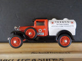 Liberty Texaco Petroleum Ford Model A tanker 1/25th scale Locking bank OB