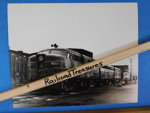 Photo Baltimore & Ohio Railroad Locomotive #4035  8 X 10 B&W B&O 1965 Punxsutawn