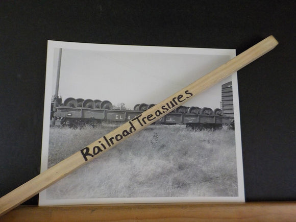 Photo Erie Lackawanna Wheel Car #443569 8 X 10 Black & white