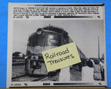 Photo Union Pacific Locomotive #951 AP Leafdesk August 31 1995 North Platte NE.