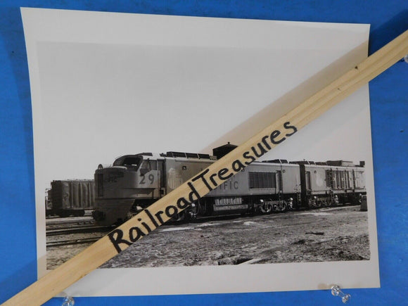 Photo Union Pacific Locomotive #29 UP  8 X 10 B&W