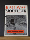 Railway Modeller 1967 April V18 #198 Berrow returns Scratchbuilding diesels